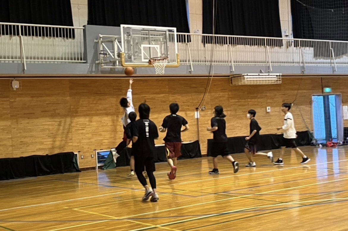 男子バスケットボール部４月活動写真 (7)